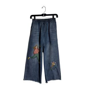 Blue Denim Elastic Waist Pockets Raw Hem Whimsical Embroidered Crop Pants Fit XS
